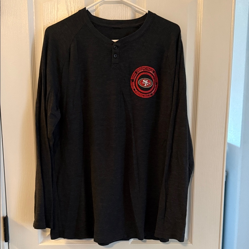 Men's long sleeve 49er t-shirt.